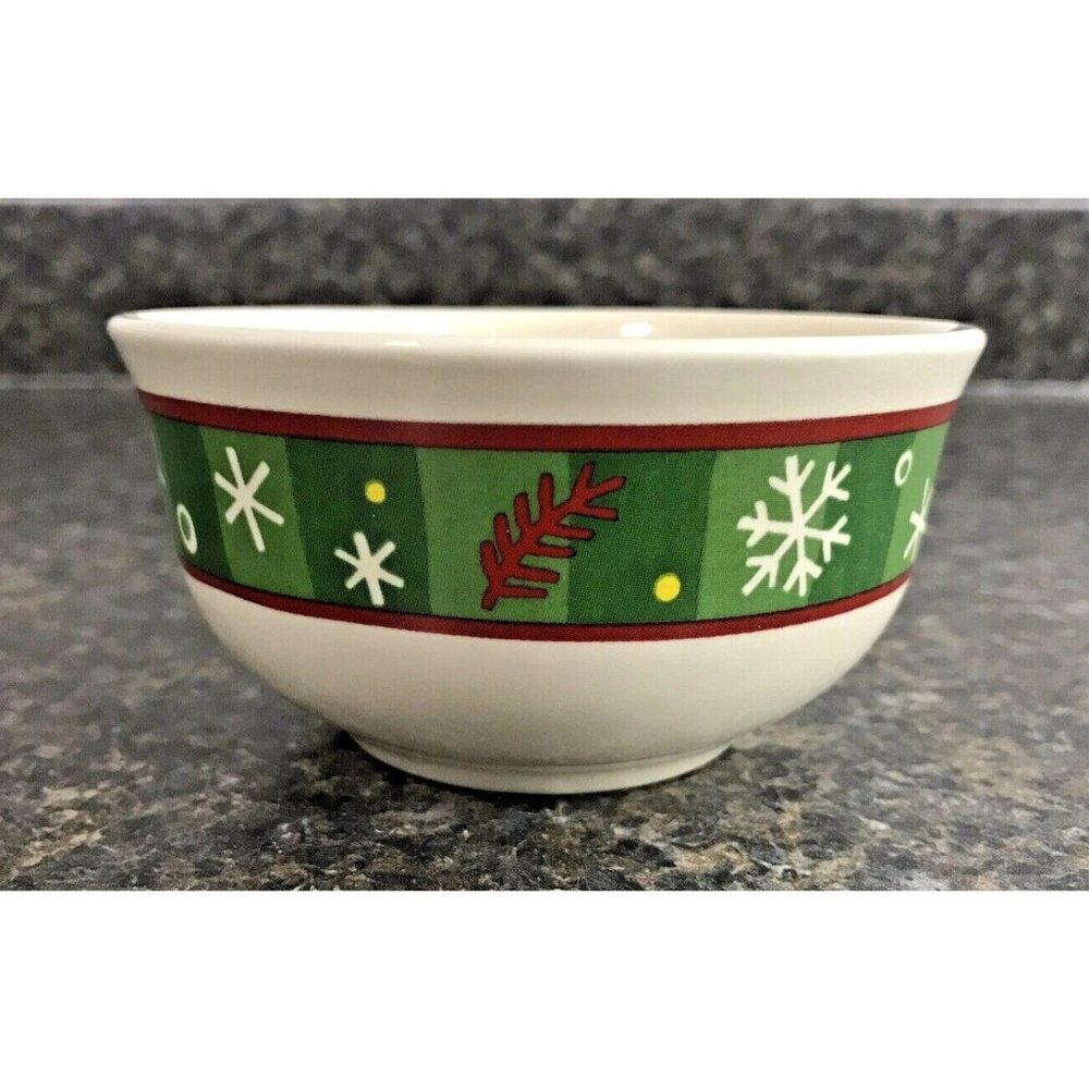 Longaberger Christmas Holly & Snowflake Ceramic Bowl 4.5" Diameter Ivory/Green